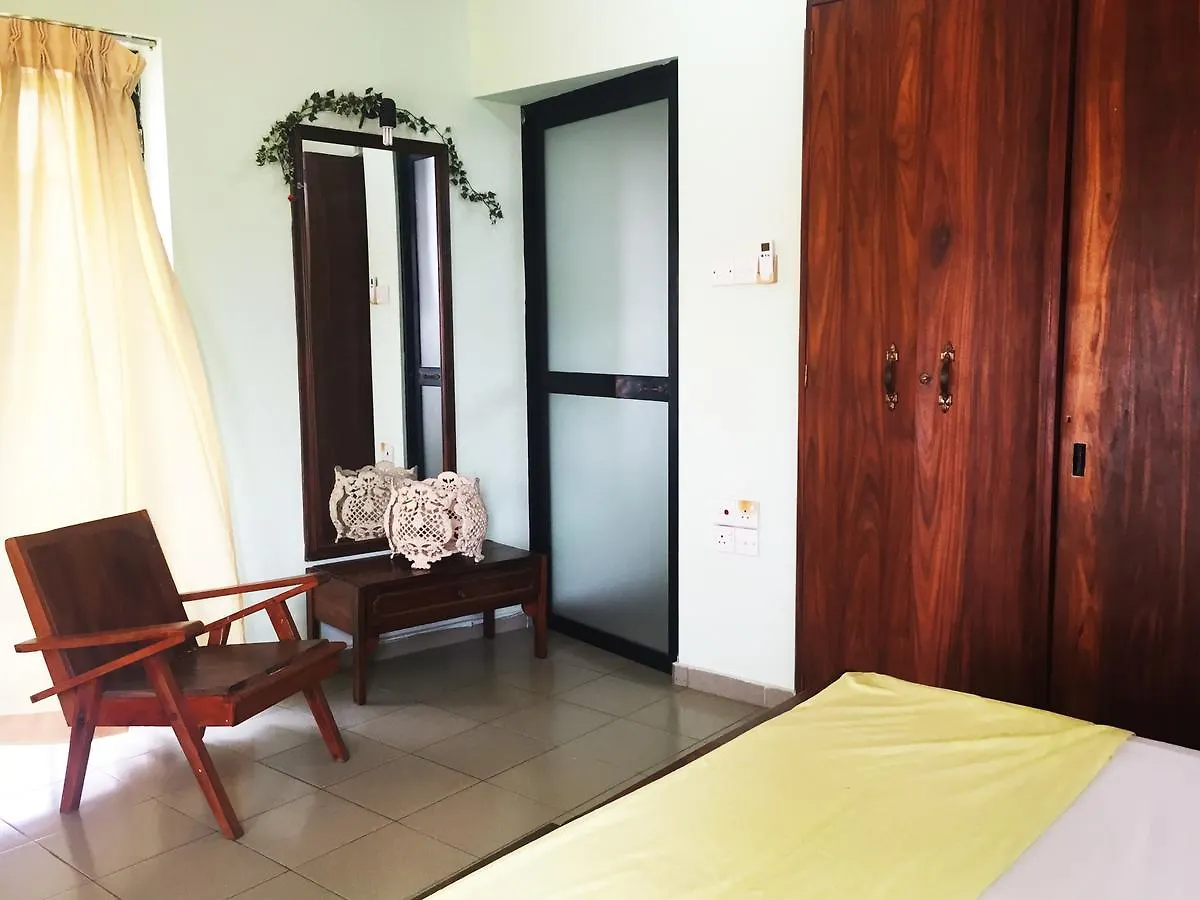 Hotel Negombo